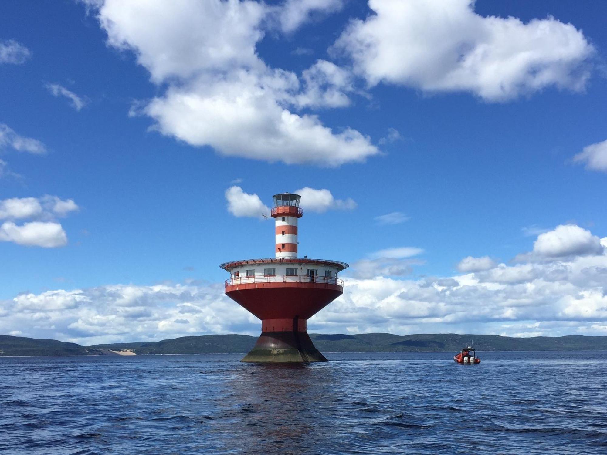 Hotel Le Pionnier Tadoussac Exteriör bild